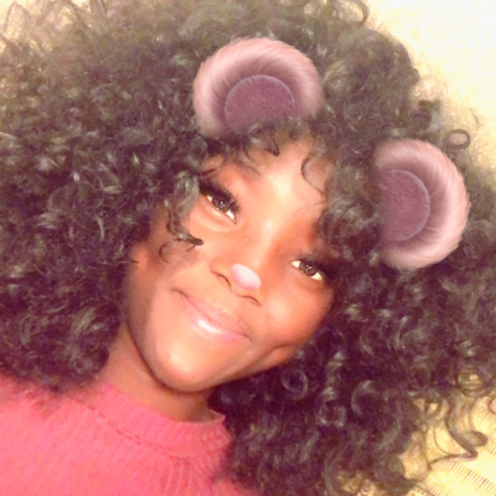 Meet your Posher, Mala